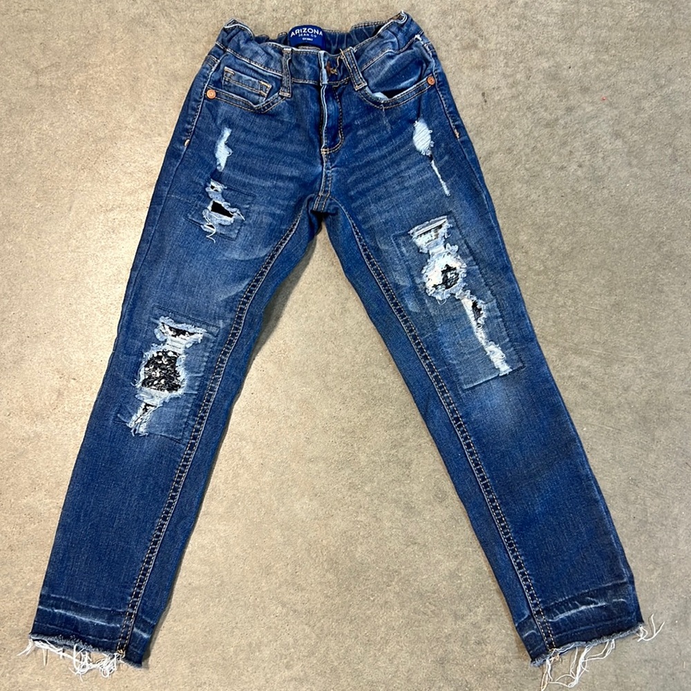 Girls Arizona Jean Co. skinny distressed jeans with sequin details size 6